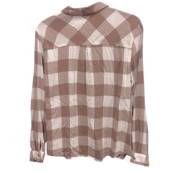 Maurice’s Buffalo Plaid khaki and white Button Down Shirt size large - Picture 2 of 7